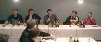 [Bild: Pressekonferenz]