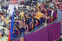 Die Cules - Barcas Anh�nger - pfiffen den THW von der ersten Sekunde aus