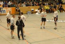 Die THW-Cracks hatten Zeit f�r ein geruhsames Schw�tzchen.