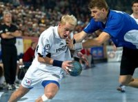 Johan Pettersson (9/4 Tore) wird den THW verlassen.