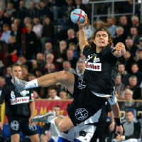 Einer der wenigen Lichtblicke der G�ste: Shootingstar Christoph Theuerkauf.