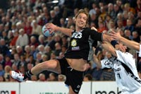 Tobias Schr�der wechselt zur kommenden Saison nach Wilhelmshaven.