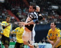 Traf vom Kreis und per Tempogegensto� drei Mal: Igor Anic