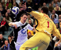 Als Hombrados den Gegensto� von Klein parierte, war die Partie entschieden.