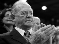 Trauer �ber den Tod von Hein Dahlinger.