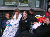 Pizza statt Karten gab es f�r diese Gruppe.