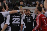 Erl�sender Meisterjubel in Stuttgart.