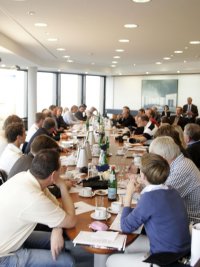 Gro�er Medienrummel herrschte bei der Saisoner�ffnungs- Pressekonferenz im Provinzial-Hauptgeb�ude.
