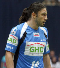 F�r Bertrand Gille war die Partie nach der dritten Zeitstrafe nach 42 Minuten beendet.