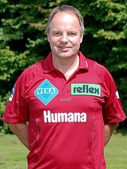 Trainer der Ahlener SG: Jens Pf�nder.