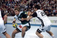 Als die Abwehr fester zupackte, lief es f�r den THW.