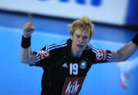 Der f�r den verletzten Christian Sprenger nachnominierte Christian Sch�ne zeigte eine starke Partie und traf achtmal.