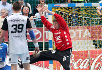 Zwei der Protagonisten: Morten Michelsen zeigte tolle Paraden, Filip Jich  bescherte allen Zuschauern nach seiner Verletzung bange Minuten.