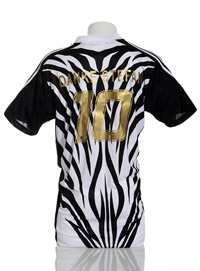 Das L�vgren-Abschiedstrikot  von hinten.