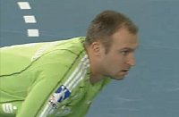 Thierry Omeyer sicherte zu Ende der ersten Halbzeit die Kieler F�hrung mit mehreren Paraden.