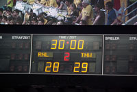 Kleiner Vorteil f�r den THW Kiel nach 60 von 120 Viertelfinal-Minuten.