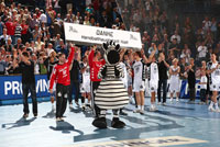 Der Dank der Mannschaft an die Fans nach dem Spiel.