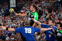 Nach anf�nglichen Problemen setzte sich Lemgo locker gegen Aalborg durch.