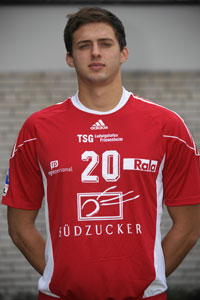 Linksh�nder Gabor Ancsin ist einer von nur drei Ausl�ndern im Team.