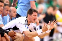 Unterst�tzung auch von der Bank: Daniel Kubes.