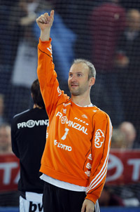 Daumen hoch: Thierry Omeyer kassierte nur 15 Gegentreffer in 60 Minuten.