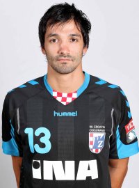 Einziger Ausl�nder im Team der Kroaten: Mittelmann David Spiler aus Slowenien.