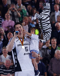 Kim Andersson: "Fr�hlich und traurig zugleich"