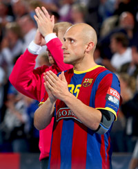 Konstantin Igropulo kommt immer besser in Schwung: Der russische Neuzugang - hier noch im Trikot des FC Barcelona - erzielte  bislang 82/29 Bundesligatreffer.