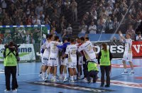 Der neue Video-W�rfel in der Sparkassen-Arena ist eine ideale Werbeplattform.