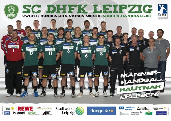 Oben von links: Krechel, Prokopec, Telehuz, G�de, Jacob, Oehlrich, Torwarttrainer Schmidt, Fitnesstrainer Konetzke, Mannschaftsleiter Loch; Mitte von links: Pulay, M�ller, Feld, Riehn, Baumg�rtel, Emanuel, Physioth. Rabe,