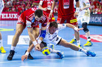 60 Minuten lang Kampf um jeden Zentimeter: Renato Sulic und Momir Ilic.