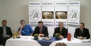 [Bild: Pressekonferenz]