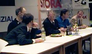 [Bild: Pressekonferenz]