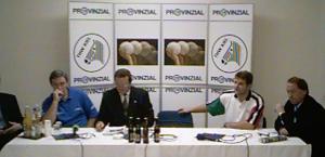 [Bild: Pressekonferenz]