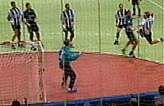 Jacobsen macht das 15:11 (35.)