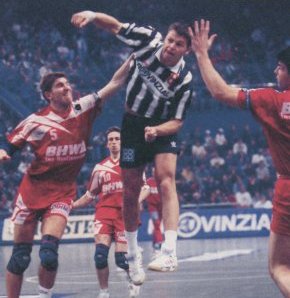 Holger Menke in action.