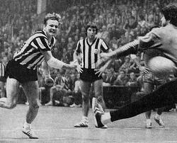 Dr. Bernd Struck in action.