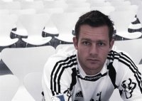 Im Trikot des FC Barcelona wurde Frode Hagen spanischer Meister und gewann vor einigen Monaten auch die Copa del Rey,  den K�nigspokal. Jetzt hat der Norweger sich zumindest f�r ein Jahr dem THW Kiel die besten Vereine der Welt."