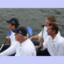 Tag der deutschen Einheit 2006 in Kiel: Magnus Wislander und Klaus-Dieter Petersen gegen dem Ministerpr�sidenten Schwung.