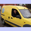 Magnus Wislander bei seiner t�glichen Arbeit als Postbote.