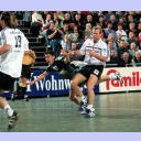 Wolle stoppt den Angriff.