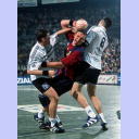 L�vgren und Perunicic stoppen Xepkin.