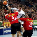 L�vgren gegen Velykky und Cazal.