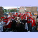 Der THW Kiel ist Deutscher Handball-Meister 2005! Die Mannschaft feiert auf dem Rathaus-Balkon mit �ber 20000 Fans davor.