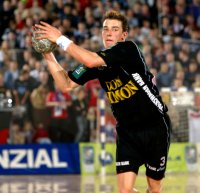 Dominik Klein im Dress der SG Wallau/Massenheim in action