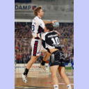 Stefan L�vgren attackiert Jan Thomas Lauritzen.