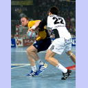 Andrej Kurtschew gegen Nikola Karabatic.