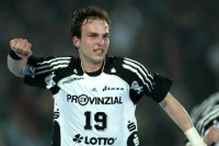 Viktor Szilagyi in action.