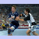 Anders Oechsler gegen Nikola Karabatic.