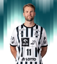 Petter &Oslash;verby.